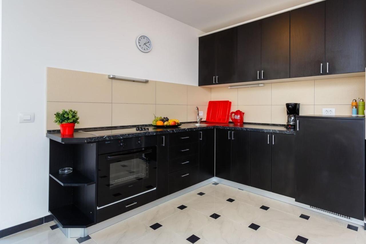 Apartments Adria Malinska Kültér fotó